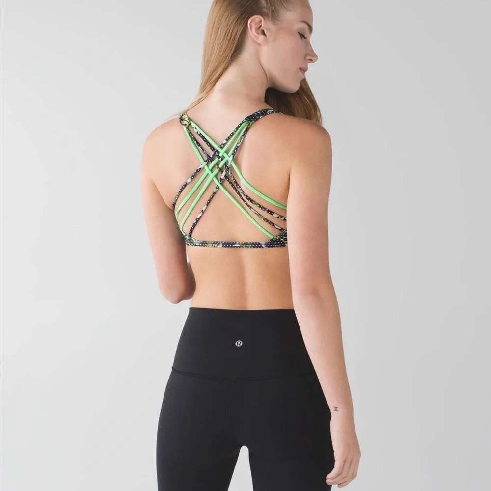 Lululemon Free To Be *Wild
Floral Sport White Multi / Pistachio 6 - Picture 2 of 8
